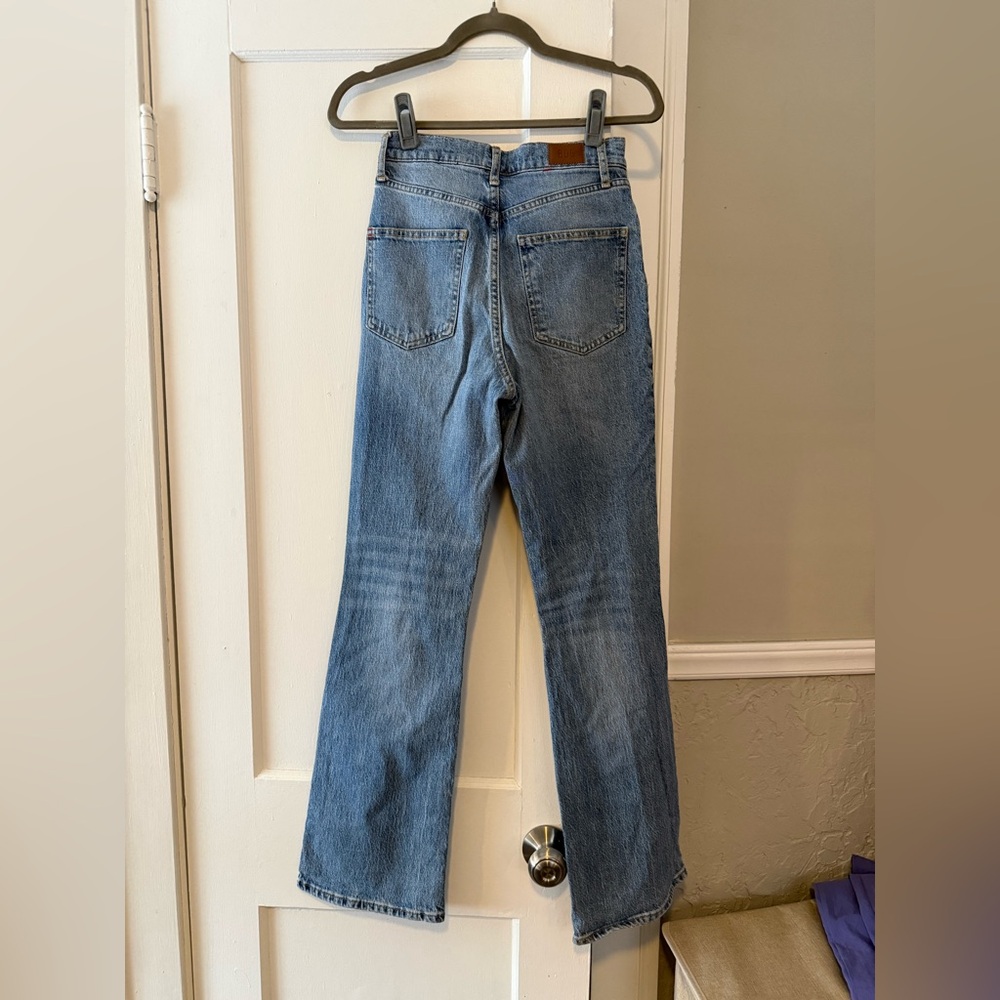 BDG High Rise Flare Jeans - Picture 5 of 8